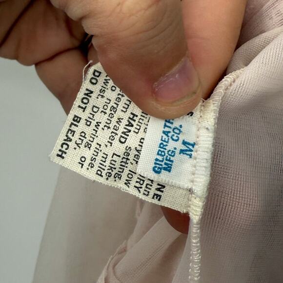 Vintage light Pink Sheer Lace Maxi Duster - Picture 5 of 5